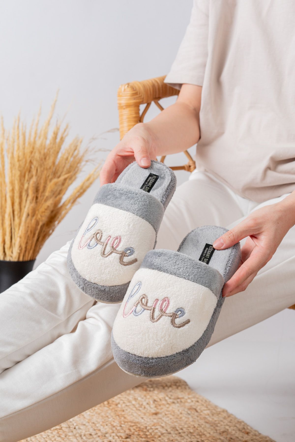Kadın Love Baskılı Kışlık Ev Terliği-Misafir Ev Terliği GRİ - 40