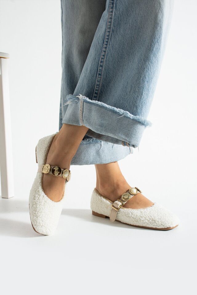 Kadın Peluş Toka Detay Düz Taban Ev Babet BEYAZ - 37