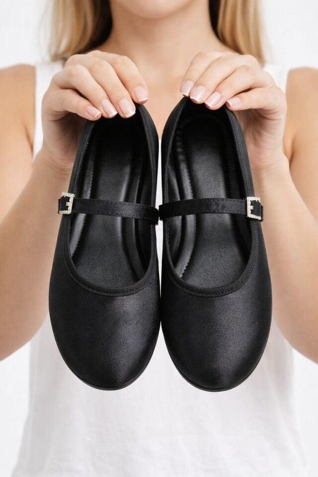 Saten Kadın Siyah Babet Ayakkabı – İnce Tokalı Klasik & Rahat Model SİYAH - 40