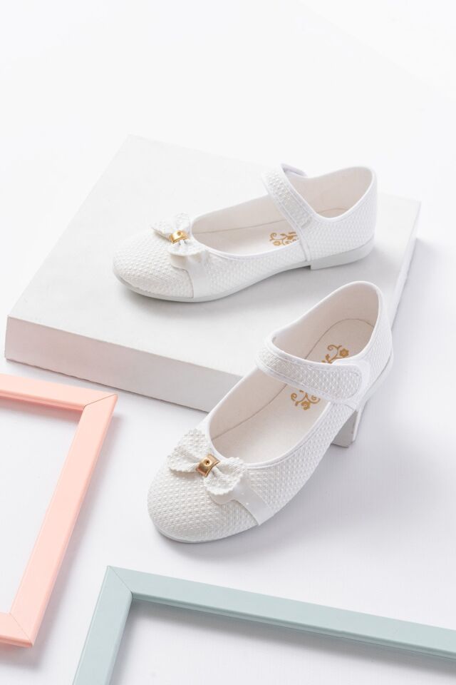 KIZ ÇOCUK GÜNLÜK BABET FİYONK DETAYLI YUMUŞAK RAHAT TABANLI BEYAZ - 25