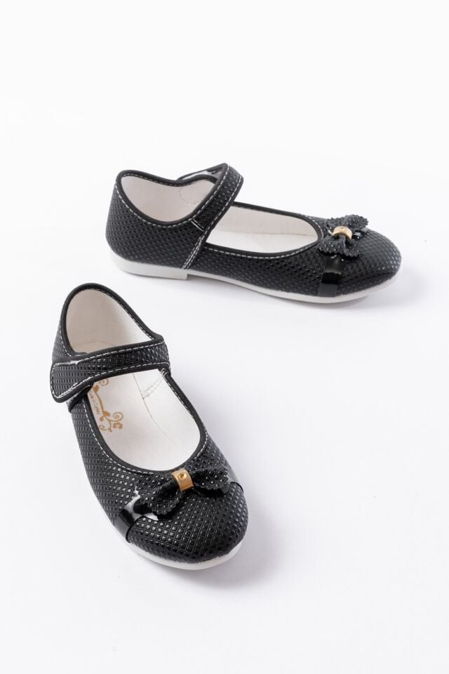 KIZ ÇOCUK GÜNLÜK BABET FİYONK DETAYLI YUMUŞAK RAHAT TABANLI SİYAH - 25