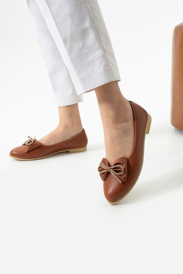 Kadın Kurdele Detaylı Sivri Burun Şık  Babet