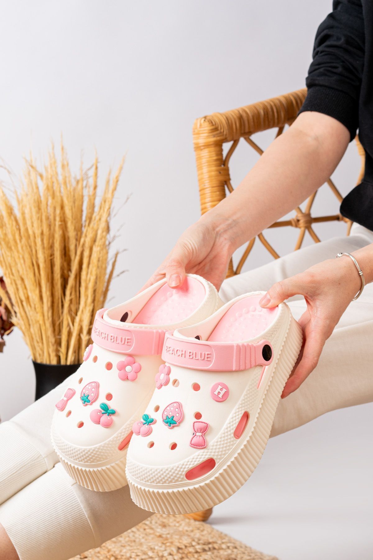 Unisex Yüksek Tabanlı Deniz Sabo Doktor Hemşire Hastane Comfort Sandalet Unisex VANİLYA PUDRA - 40