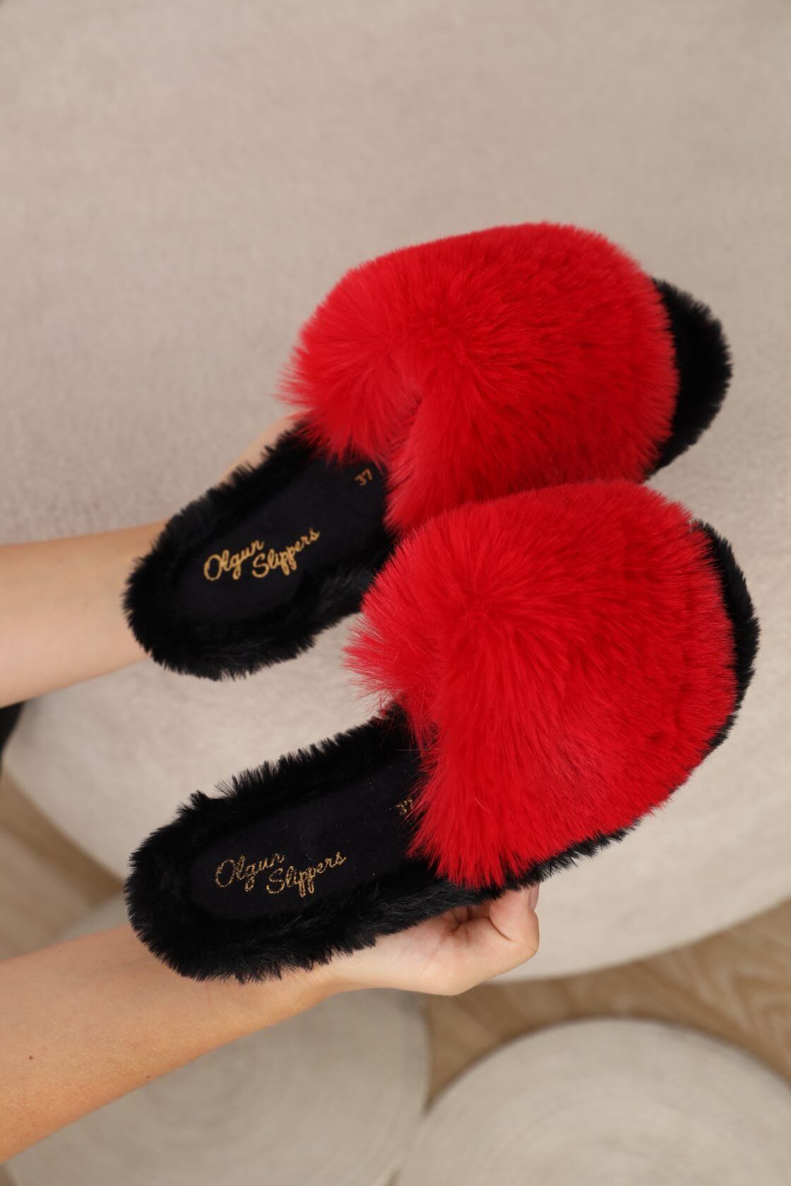 Kadın Peluş Ev Terliği Peluş Ev Terliği Yazlık-Mevsimlik ev terliği Tüylü terlik KIRMIZI - 40