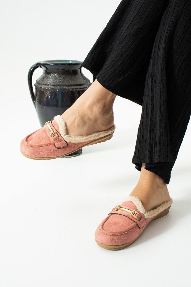 Kadın Babet Toka Detaylı İçi Kürklü Şık Rahat Ortopedik Günlük Terlik PUDRA - 41