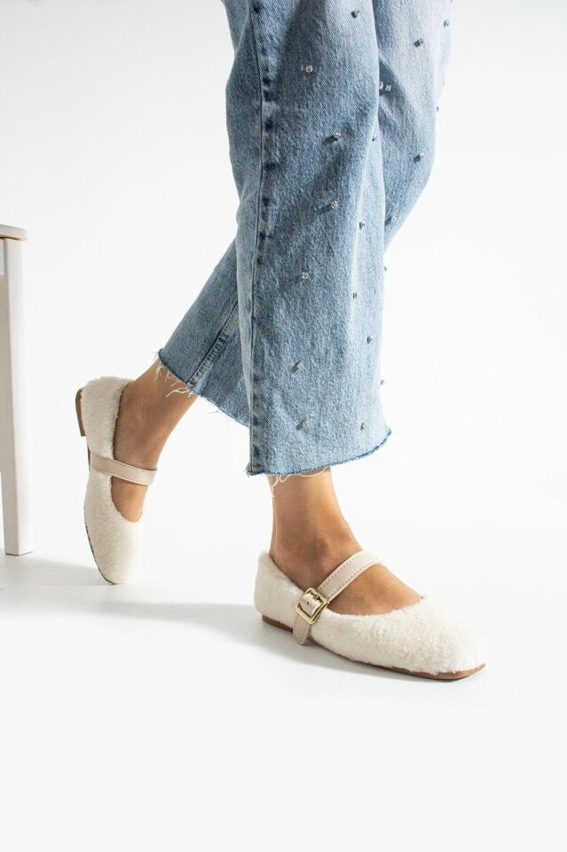 Kadın Kemerli Rahat Düz Taban Ev Babet BEYAZ - 39