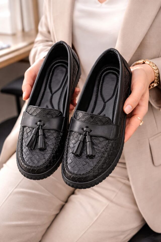 Kadın Örgü Desenli Püsküllü Rahat Comfort Loafer SİYAH - 37