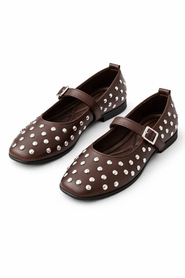 Kadın Bantlı Zımbalı Rahat Şık Babet Kadın Bantlı Zımbalı Rahat Şık Babet