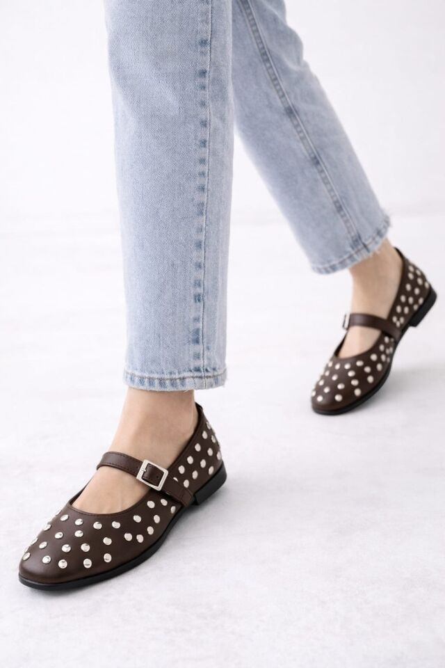 Kadın Bantlı Zımbalı Rahat Şık Babet KAHVERENGİ - 41