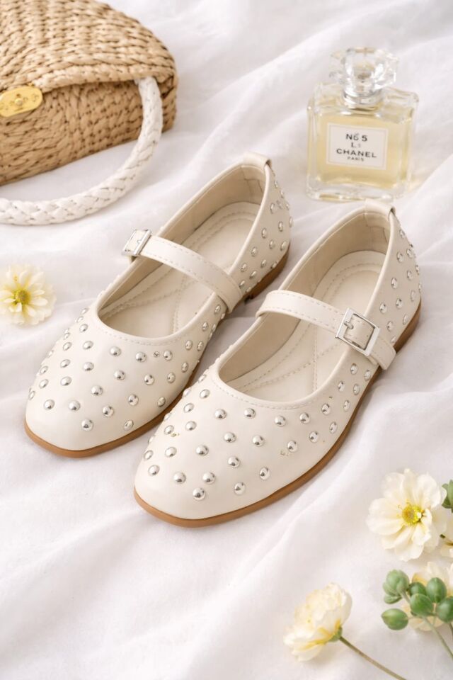 Kadın Bantlı Zımbalı Rahat Şık Babet KREM - 41