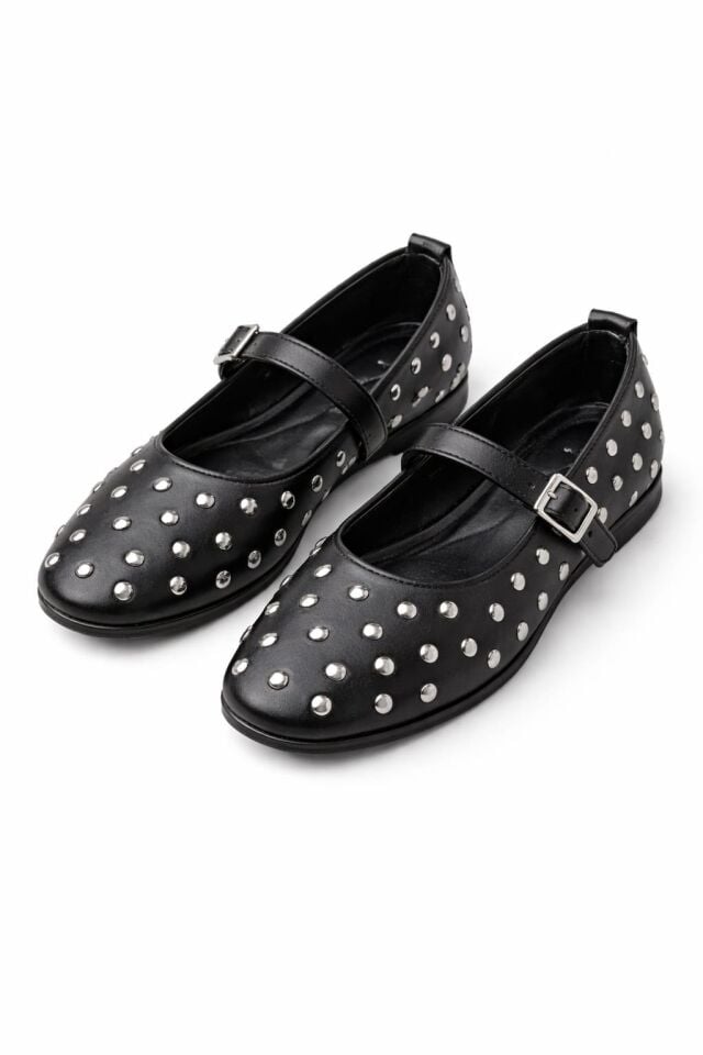 Kadın Bantlı Zımbalı Rahat Şık Babet Kadın Bantlı Zımbalı Rahat Şık Babet