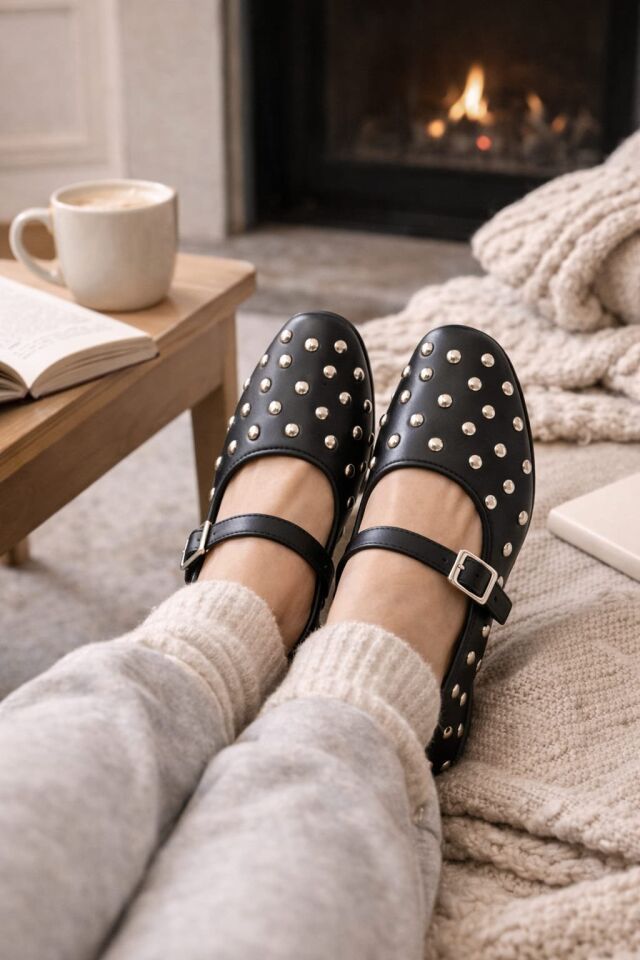 Kadın Bantlı Zımbalı Rahat Şık Babet SİYAH - 40