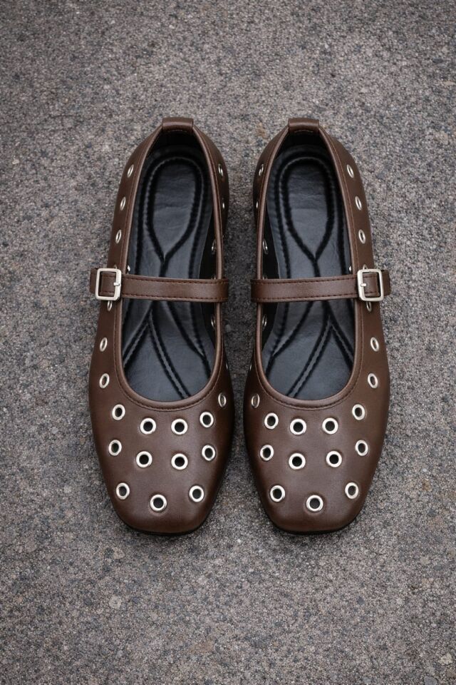 Kadın Rahat Taban Kuşgözü Detaylı Bantlı Günlük Babet Ofis Ayakkabı KAHVERENGİ - 40