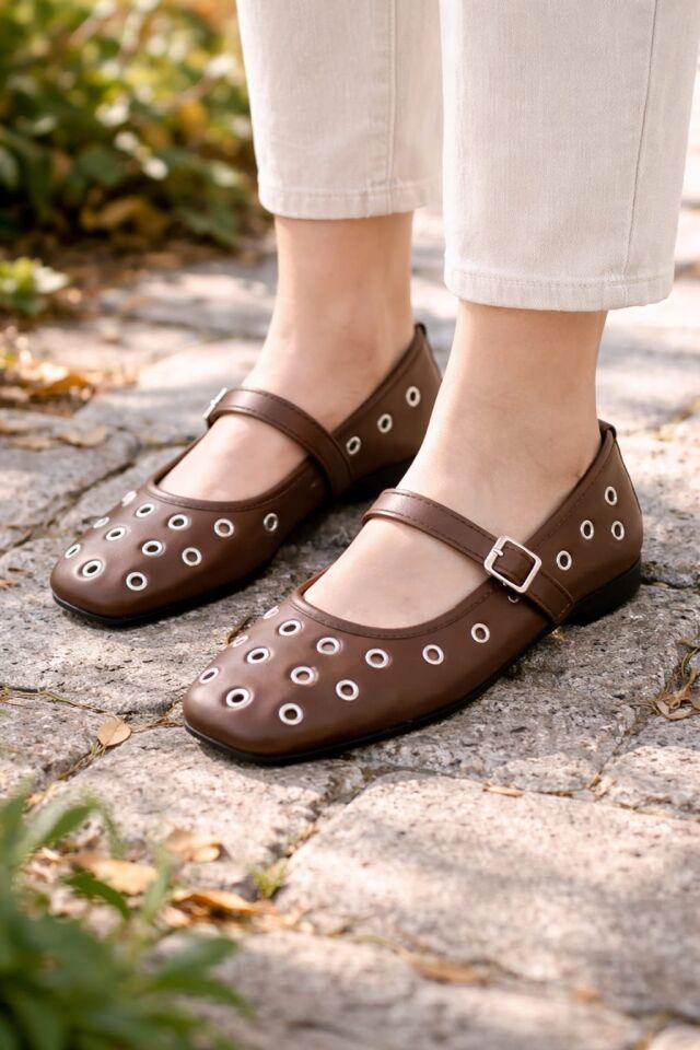 Kadın Rahat Taban Kuşgözü Detaylı Bantlı Günlük Babet Ofis Ayakkabı KAHVERENGİ - 40