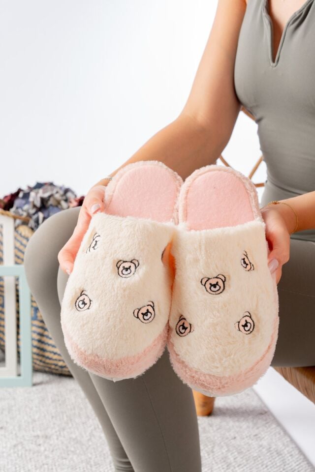 Pofuduk Figürlü Panduf Kadın Ev Teliği Ses Yapmaz Hafif Yumuşak Taban AYILI PUDRA - 38-39