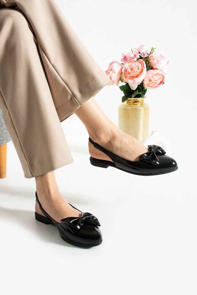 Günlük Arkası Açık Babet Kurdele Tokalı SİYAH - 40