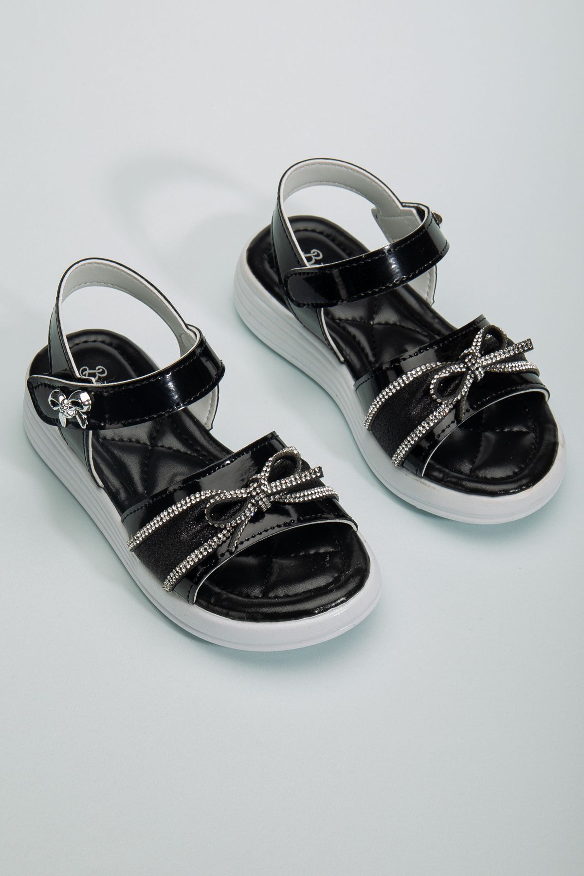 Çocuk Sandalet ,Bebek Sandalet , Düğün Ayakkabısı , Kaydırmaz Yazlık Şık Çocuk Ayakkabısı SİYAH FİYONK - 26