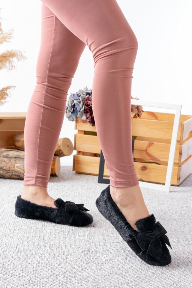 Kadın Kışlık Kurdele Tokalı Peluş Yünlü Tüylü Çeyiz Bohça Pofuduk Ev içi Dış Mekan Babet SİYAH - 36