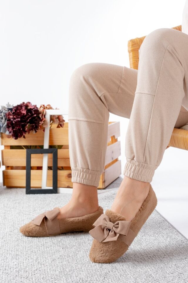 Kadın Kışlık Kurdele Tokalı Peluş Yünlü Tüylü Çeyiz Bohça Pofuduk Ev içi Dış Mekan Babet TABA - 36