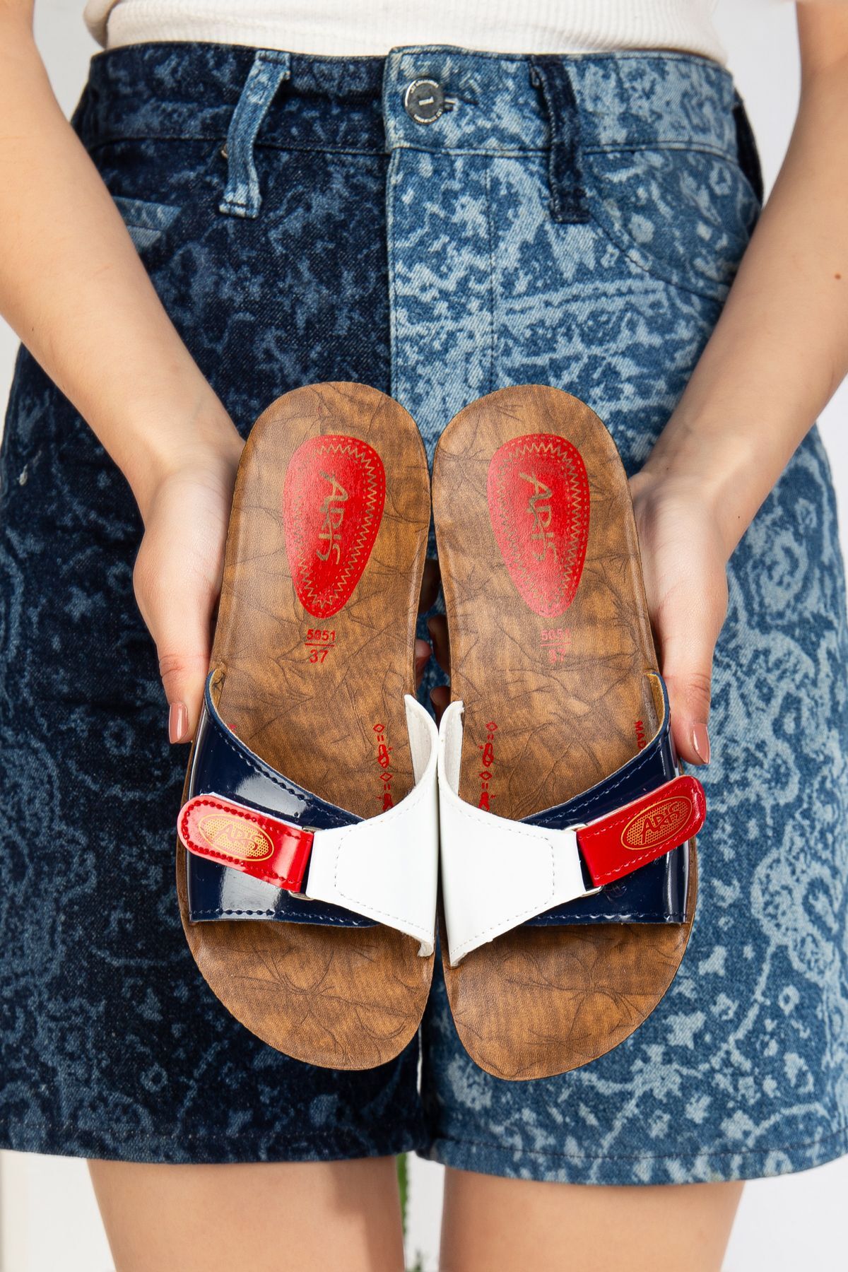 Kadın Kaymaz Sokak Plaj Banyo Yazlık Gündelik Terlik BEYAZ-LACİVERT - 36