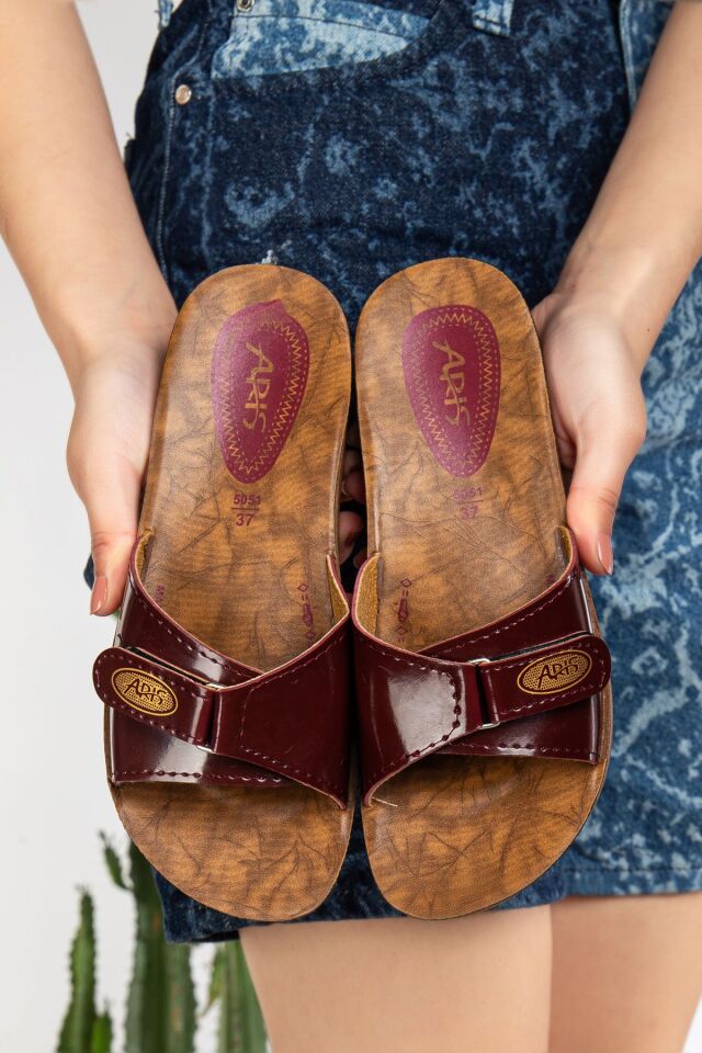 Kadın Kaymaz Sokak Plaj Banyo Yazlık Gündelik Terlik BORDO - 37