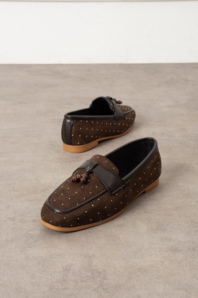 Kadın Taşlı Püsküllü Taş Detaylı Babet Günlük Ayakkabı