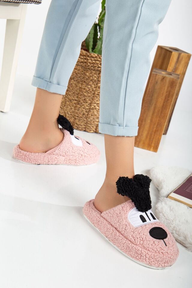 Kadın Köpek Figürlü Sessiz Taban Peluş Ev Terliği PUDRA - 40-41