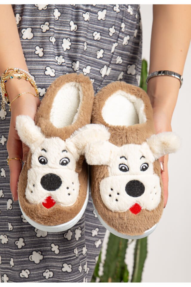 Köpekli Peluş Kaydırmaz Taban Ev Terliği