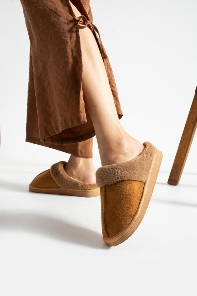 Kadın Ev Terliği Peluş Ev Terliği Ses Yapmaz Taban Sıcak Şık Tasarım TABA - 38