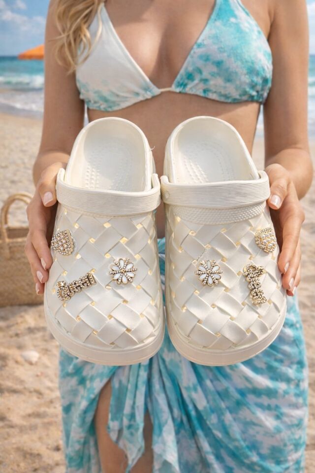 Calx Kadın Deniz Plaj Havuz Üstü Kapalı Kaydırmaz Sandalet Crocs Terlik KREM - 40