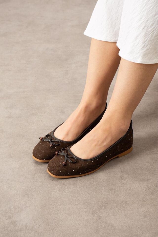 Kadın Taşlı Püsküllü Taş Detaylı Babet Günlük Ayakkabı FİYONKLU KAHVERENGİ - 40