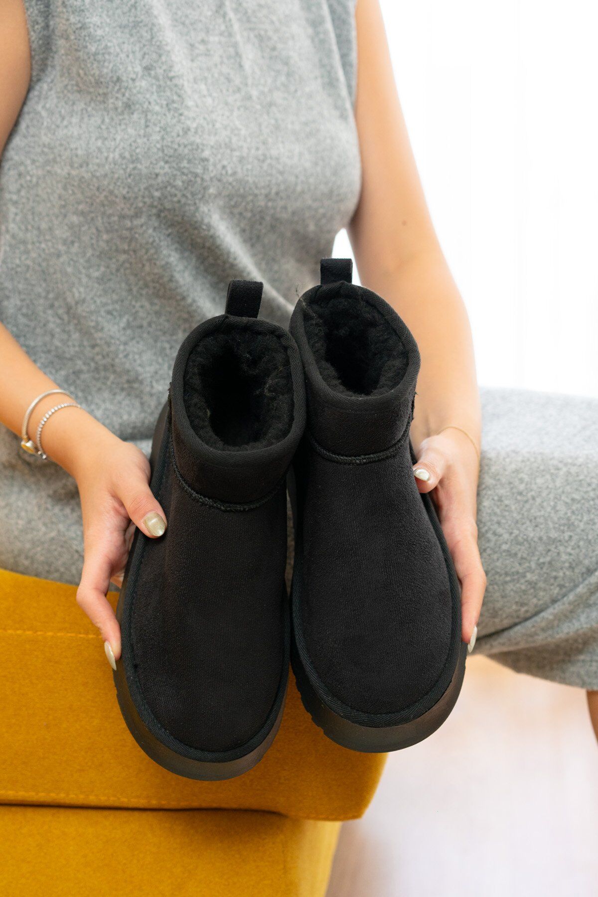 Kadın Bot Kadın Ayakkabı Içi Kürklü Bot Kalın Tabanlı Bot Modeli SİYAH - 40
