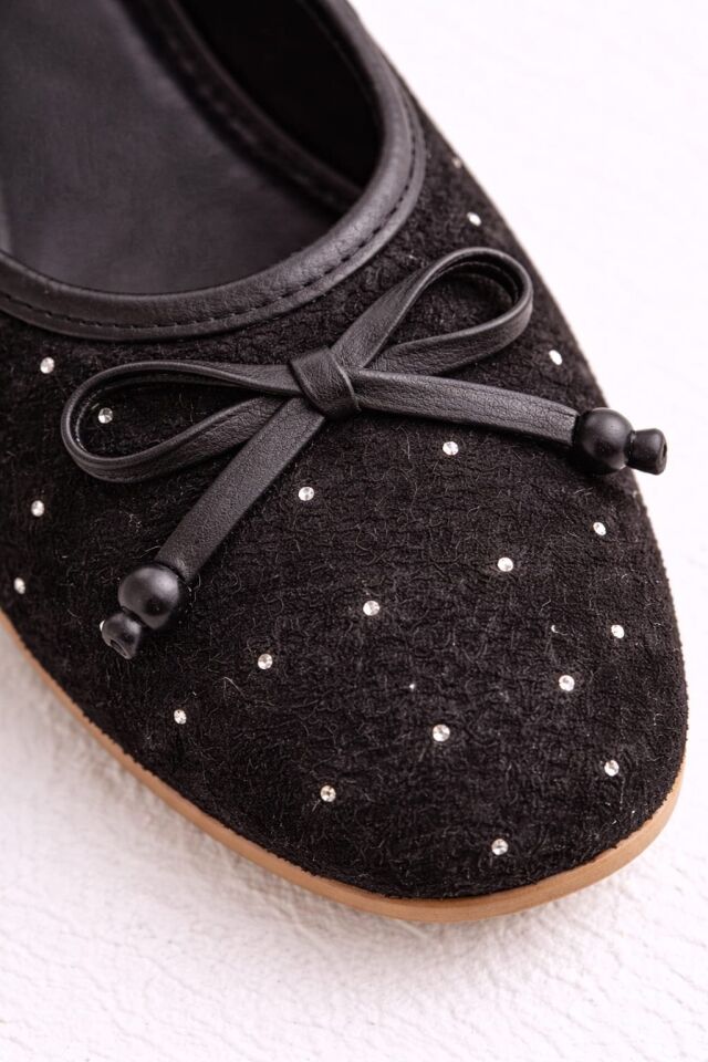 Kadın Taşlı Püsküllü Taş Detaylı Babet Günlük Ayakkabı FİYONKLU SİYAH - 40