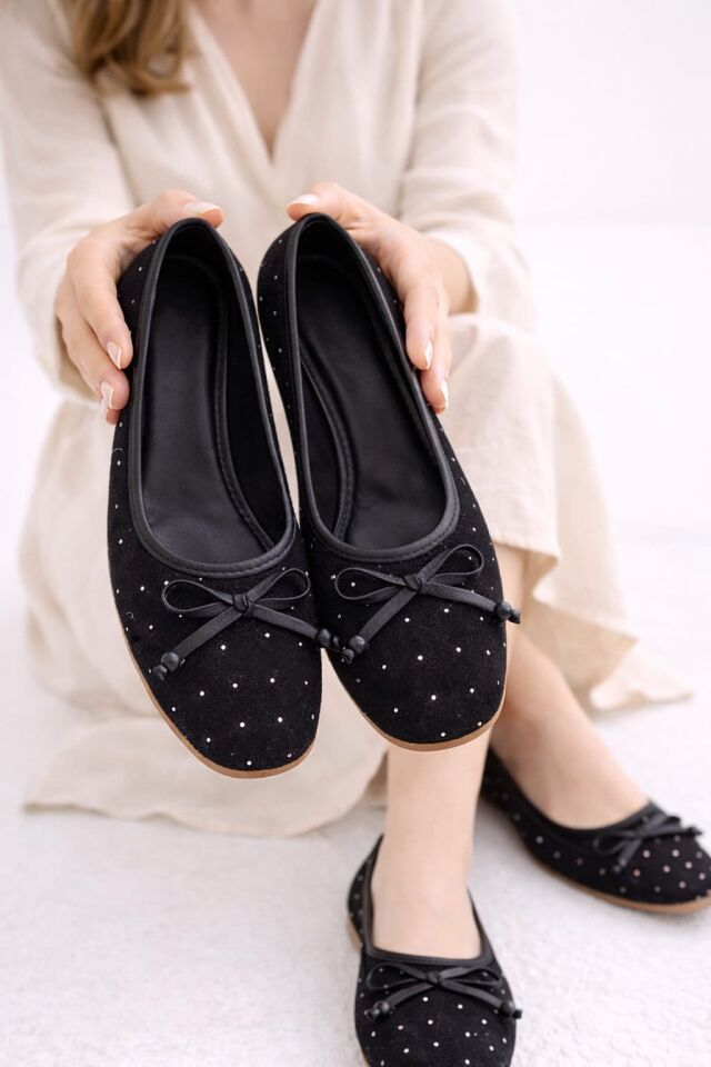 Kadın Taşlı Püsküllü Taş Detaylı Babet Günlük Ayakkabı FİYONKLU SİYAH - 40