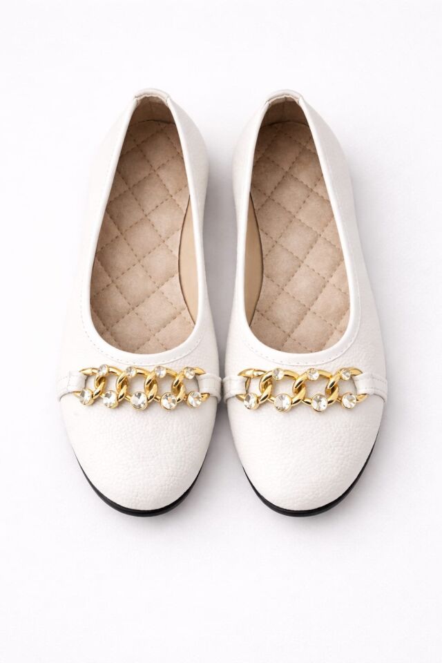 Kadın Gold Zincir Taş Detaylı Düz Babet – Günlük & Ofis Şık Rahat Ayakkabı