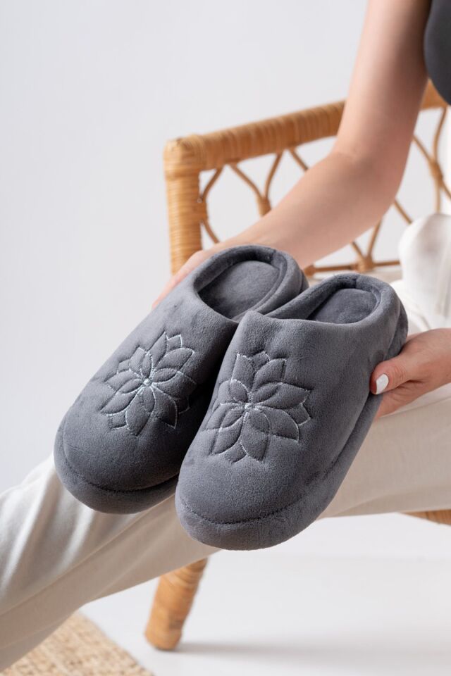 Unisex Nakışlı Gondol Kadife Ev Terliği GRİ - 45