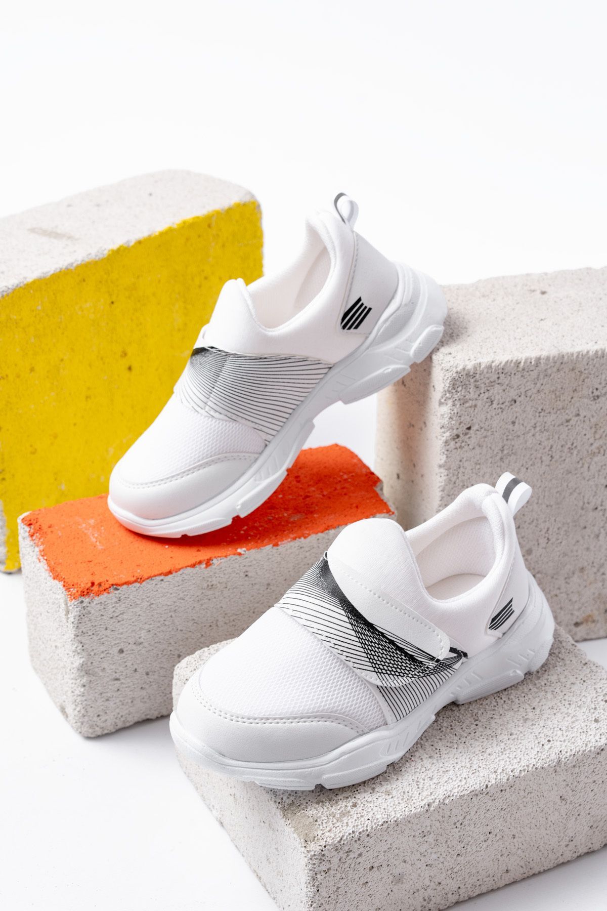 Unisex Çocuk Bağcıksız Rahat Esnek Günlük Sneaker Spor Ayakkabı BEYAZ - 33