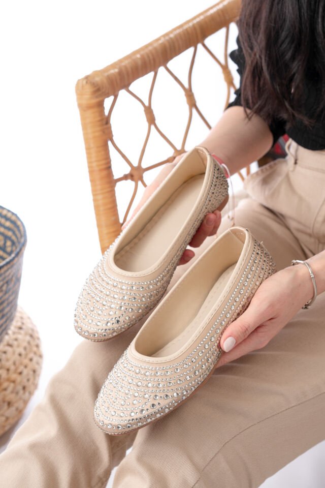 Kadın Baretli Taşlı Günlük  Babet Ayakkabı