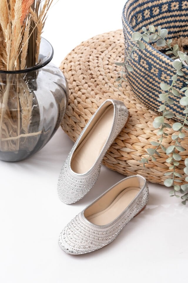 Kadın Baretli Taşlı Günlük  Babet Ayakkabı