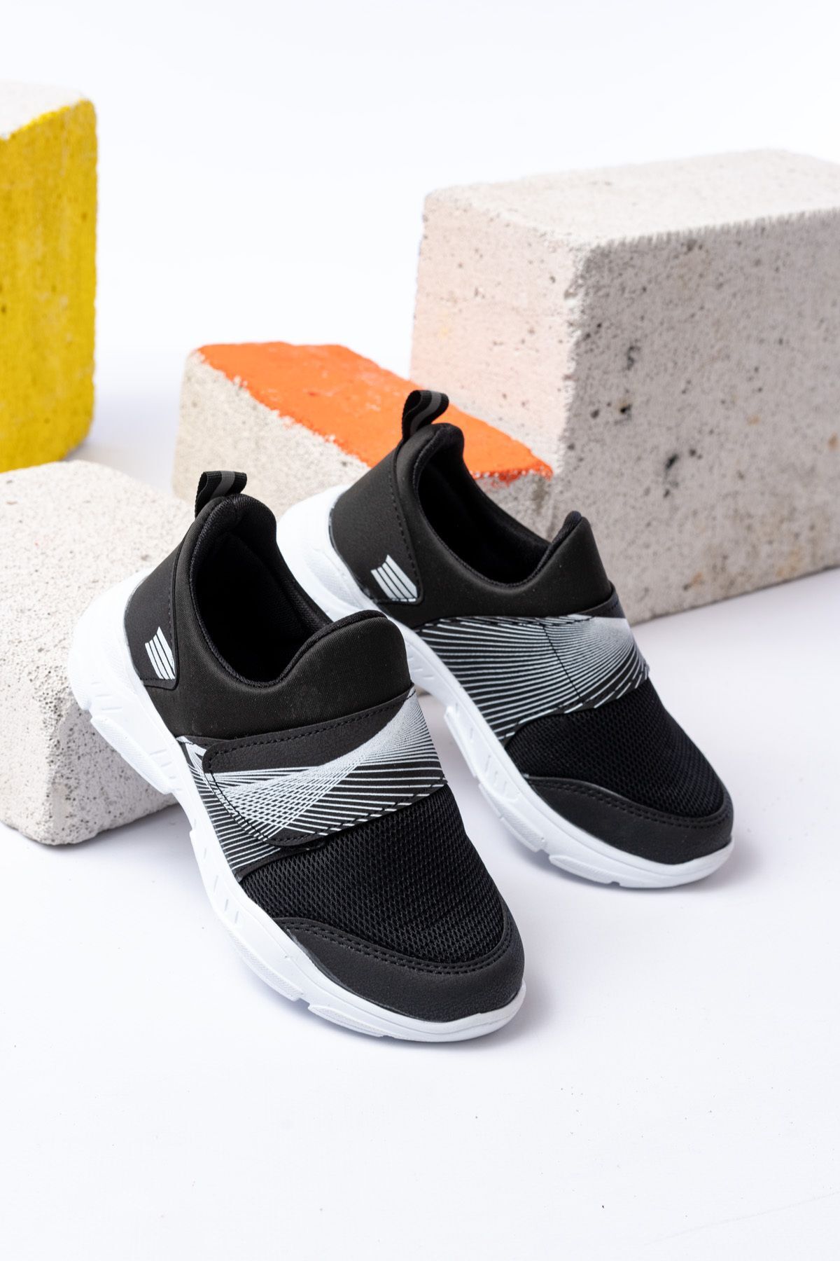 Unisex Çocuk Bağcıksız Rahat Esnek Günlük Sneaker Spor Ayakkabı SİYAH - 33
