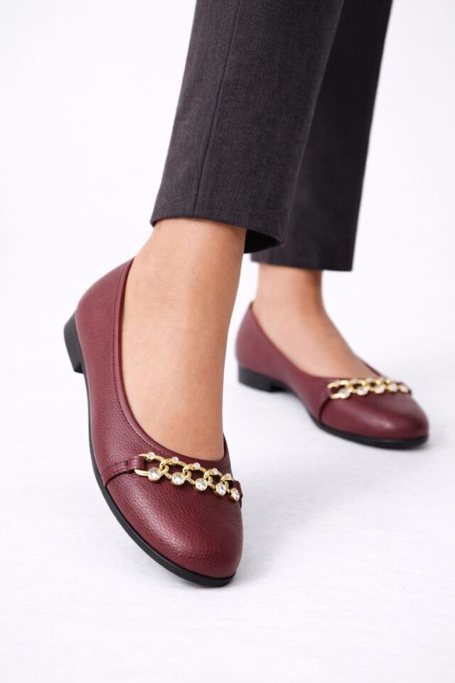 Kadın Gold Zincir Taş Detaylı Düz Babet – Günlük & Ofis Şık Rahat Ayakkabı BORDO - 40