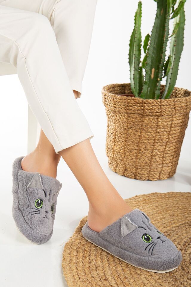 Kadın Kedi Figürlü Sessiz Taban Peluş Ev Terliği GRİ - 38-39