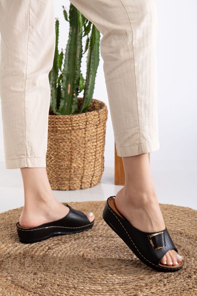 Günlük Ortopedik Terlik Anne Orta Yaş Genç Ev & Dışarı Terliği SİYAH - 41