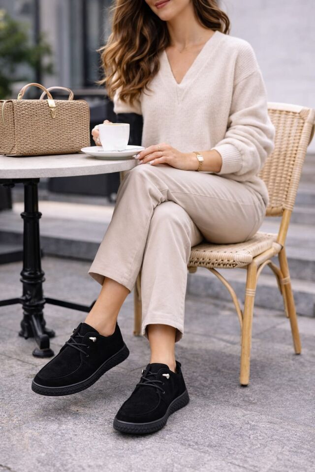 Kadın Süet Bağcıklı Casual Günlük Ayakkabı –Ortopedik & Termo Hafif Rahat Taban SİYAH - 37