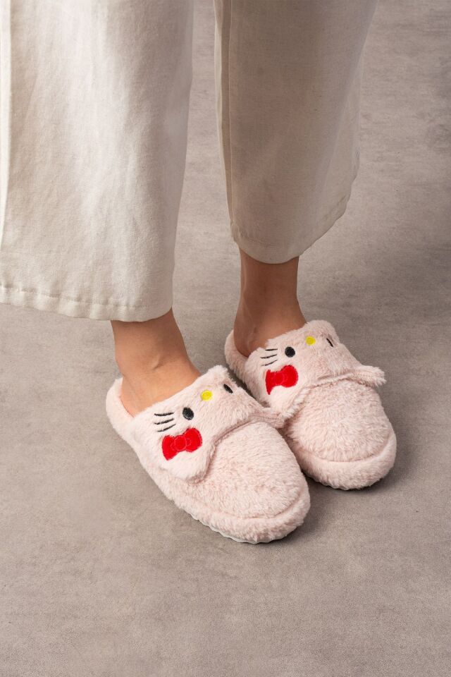 Kadın Panda Figürlü Sessiz Taban Peluş Ev Terliği PUDRA - 40