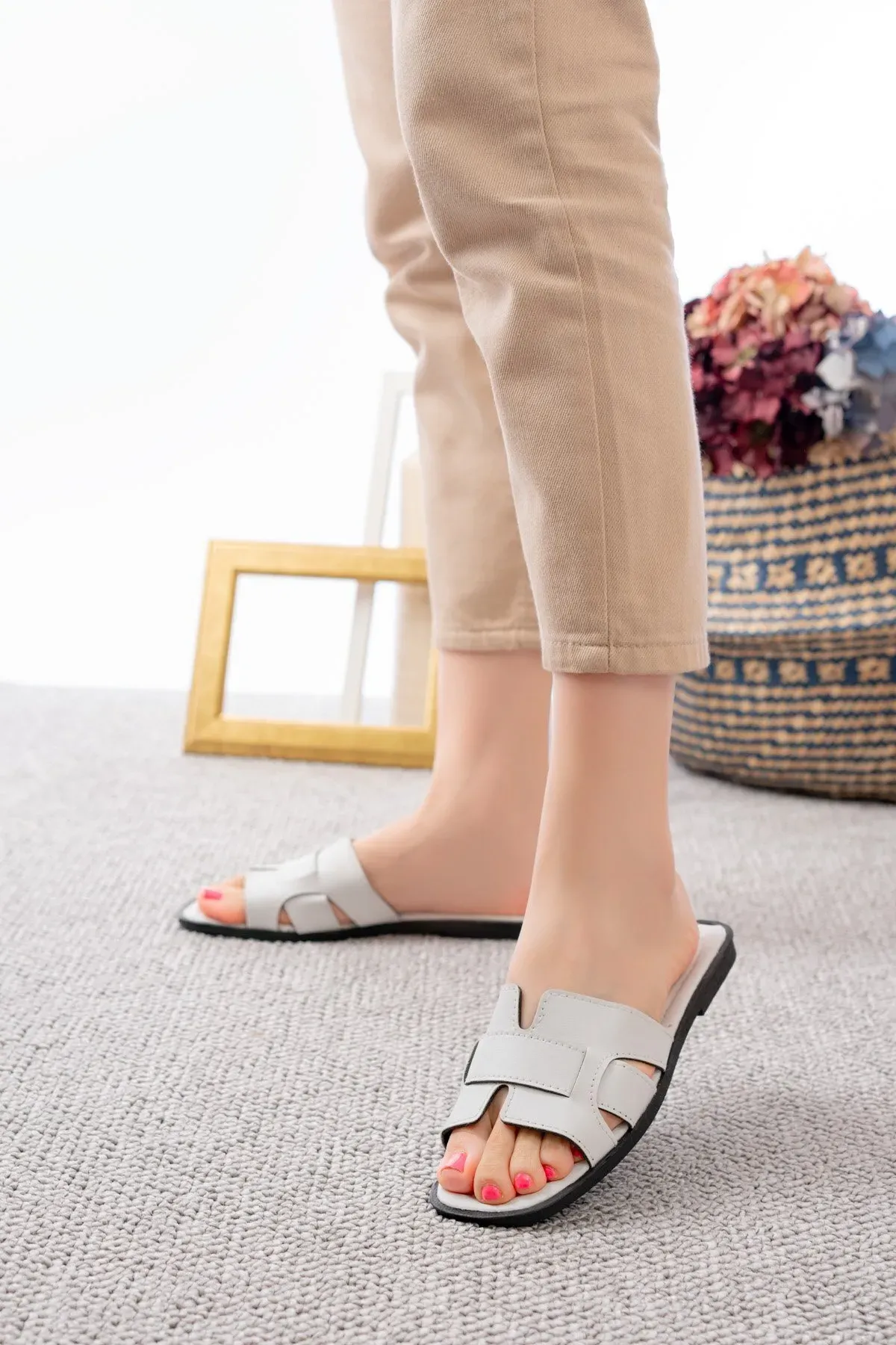 Kadın Yazlık Plaj Sokak Ev Içi Terlik 37 - BEYAZ