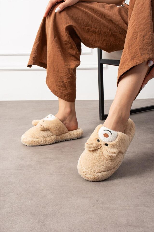 Kadın Panda Figürlü Sessiz Taban Peluş Ev Terliği YENİ VİZON - 36-37