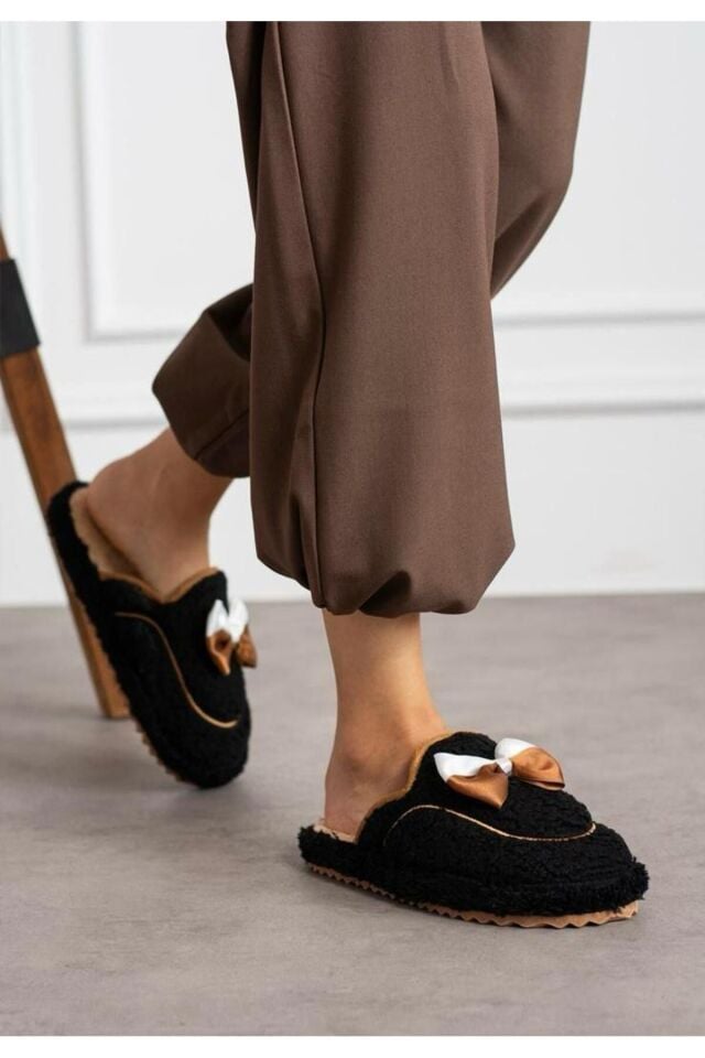 Sevimli Kurdeleli  Kaydırmaz Taban Kışlık-Mevsimlik Kadın Ev SİYAH - 38