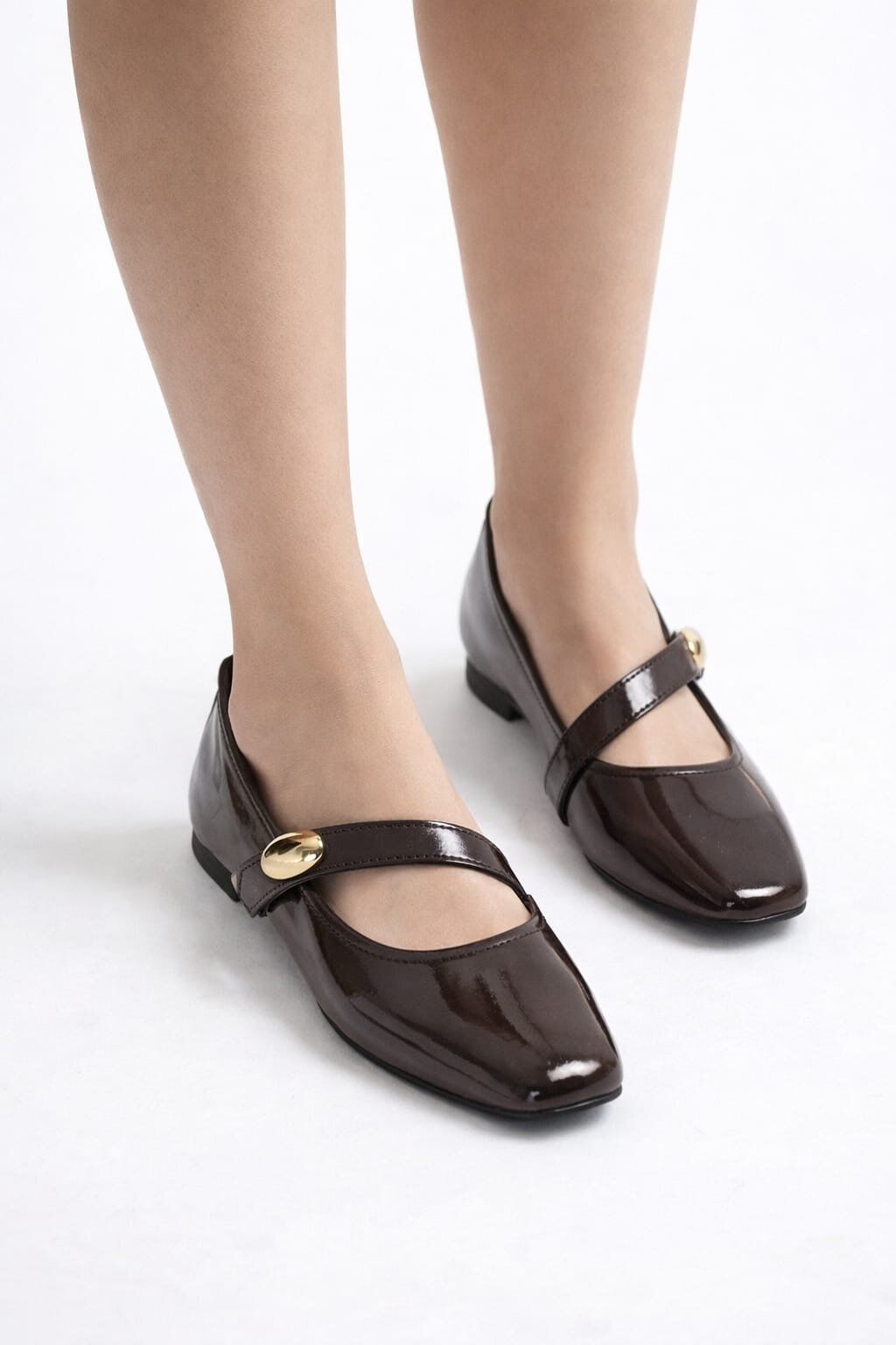 Kadın Rugan Babet Şık Tokalı Ortopedik Taban Günlük Ayakkabı