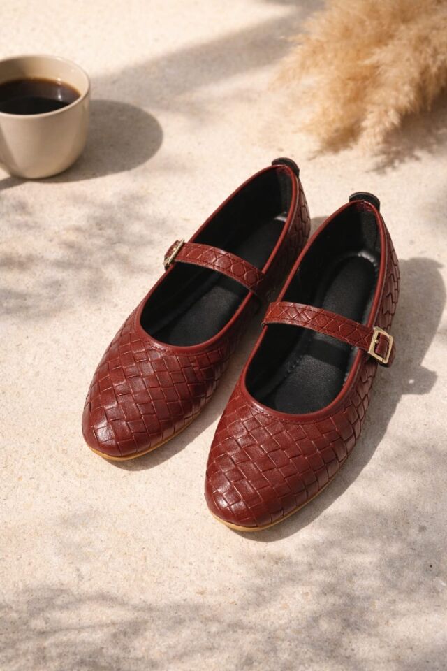 Kadın Babet ayakkabı Klasik Örgü Deri Desenli Esnekligi Ve Zarif Günlük Babet